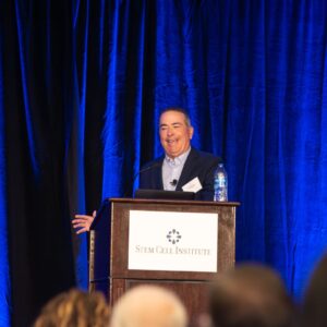 Dr. Jorge Paz-Rodriguez presenting at Stem Cell Institute's Miami seminar